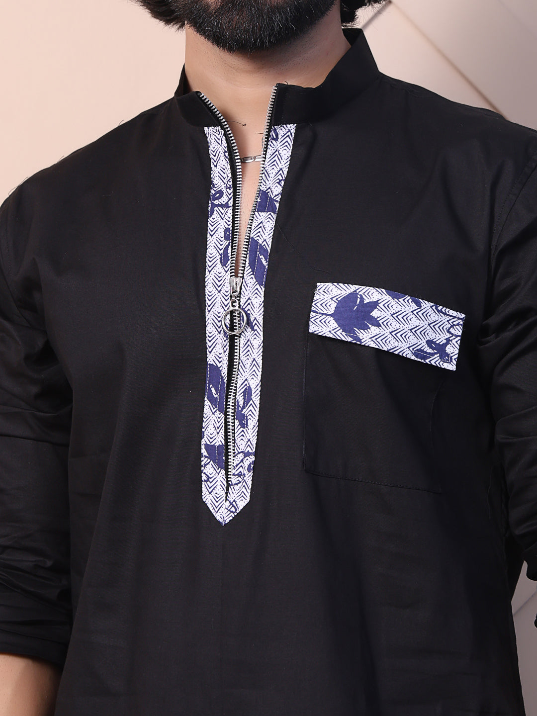 Men's black kurta with zipper closure