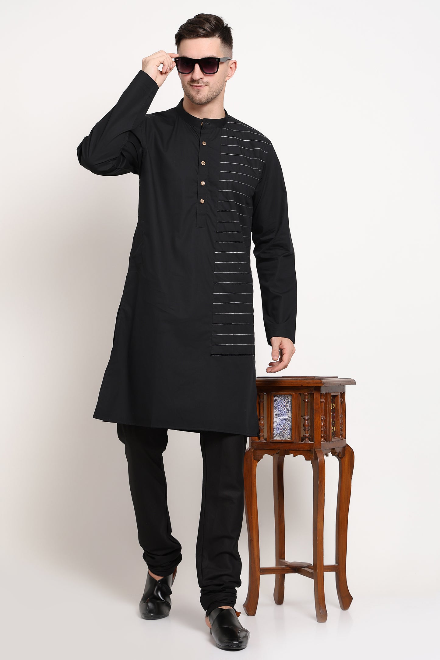 Linear Crest Kurta – Black with Horizontal Stripe Accent
