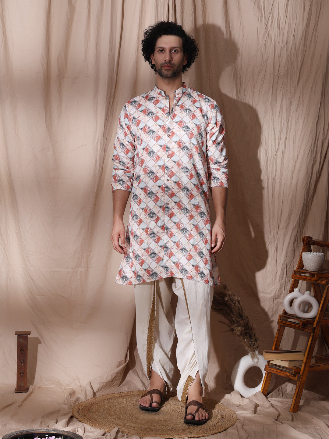 Geometric print-detailed straight fit kurta