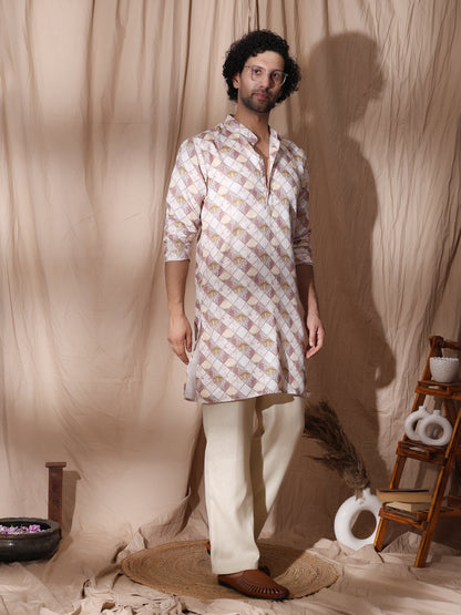 Men placket detailed printed kurta