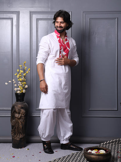 Long cotton kurta with printed yoke design