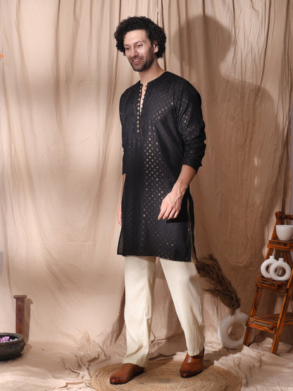 Men’s Straight Fit Ethnic Kurta with Button Loop Detailing