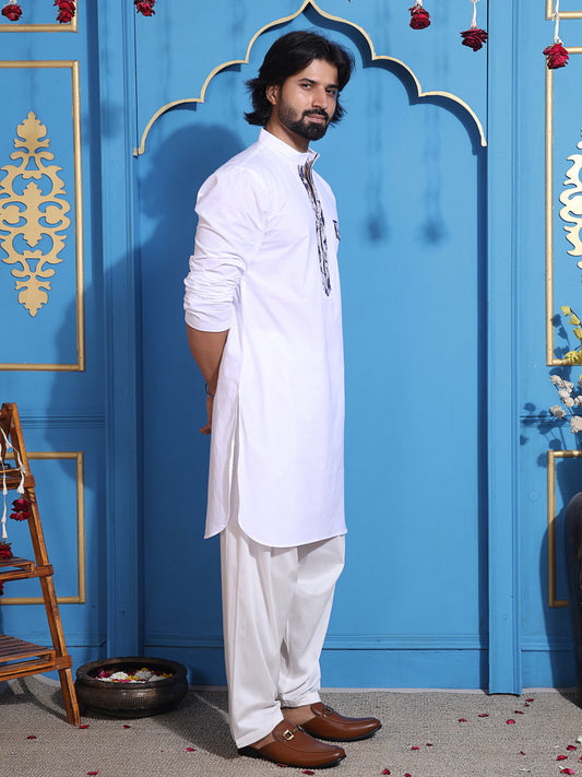 Men's white kurta with zipper closure