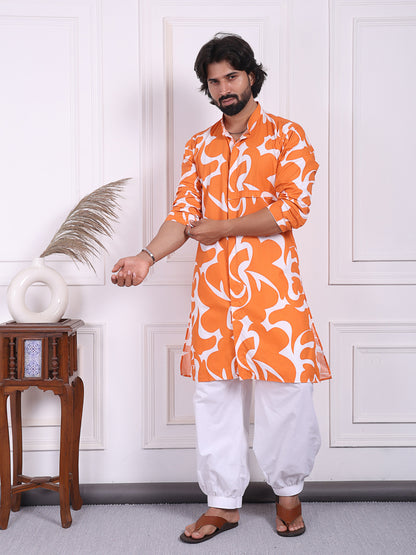 Men’s printed kurta with a straight fit cut