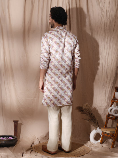 Men placket detailed printed kurta