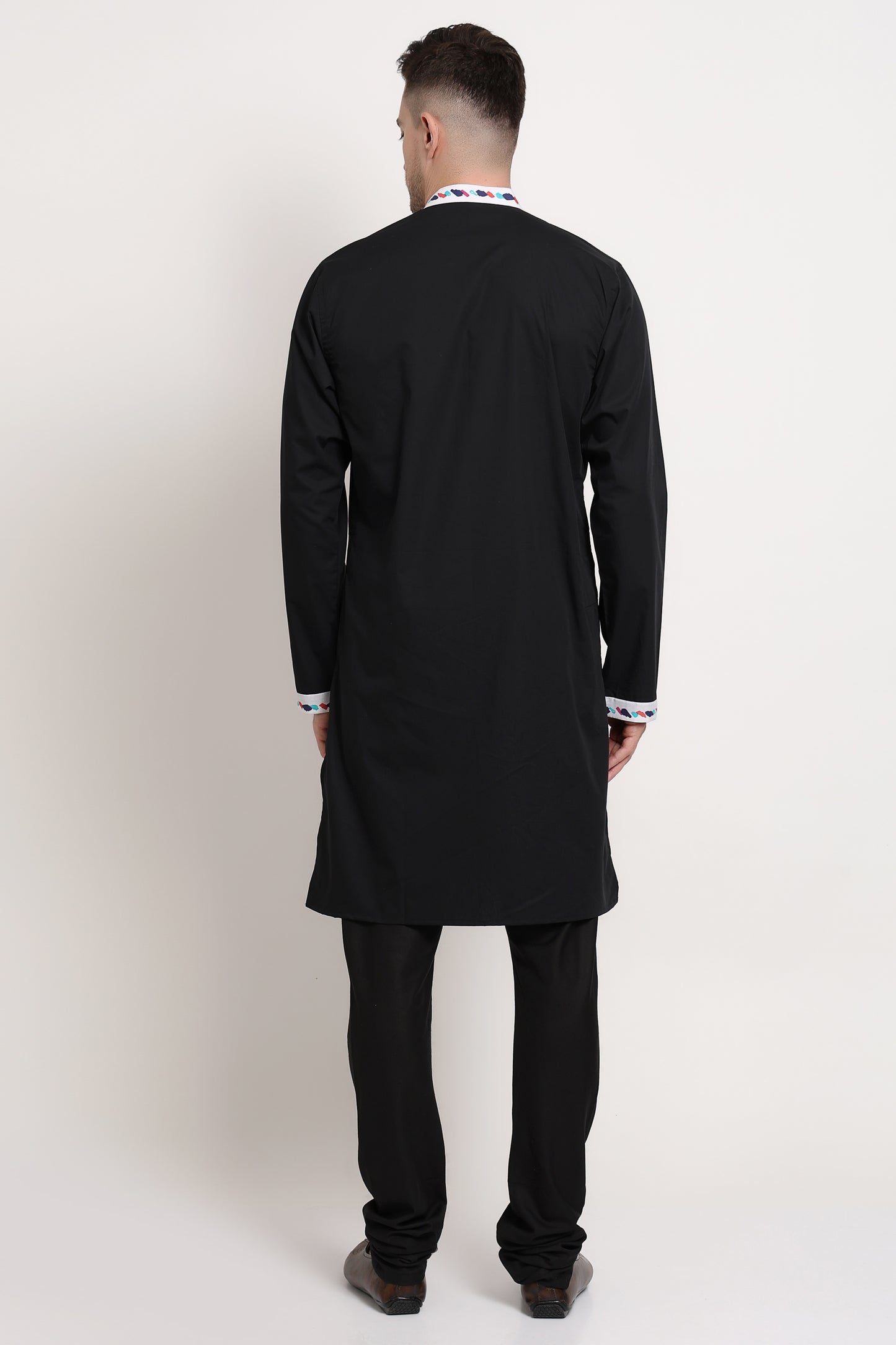 Black Kurta Heritage-Inspired Print