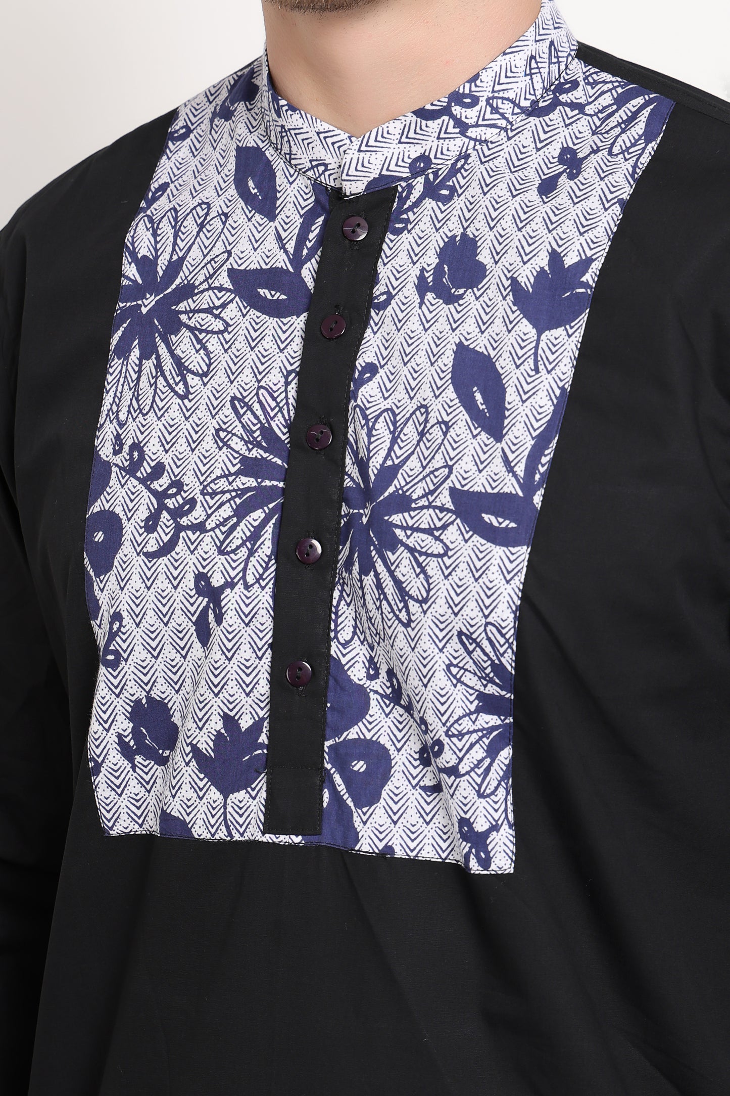 Black Regal Kurta – Floral Elegance Edition