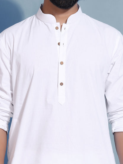 White kurta with mandarin collar and black hem