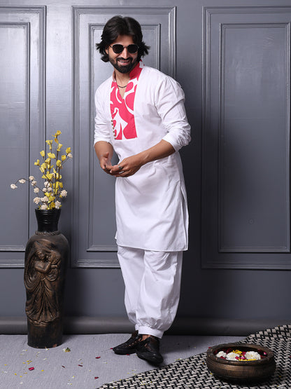 Long cotton kurta with printed yoke design